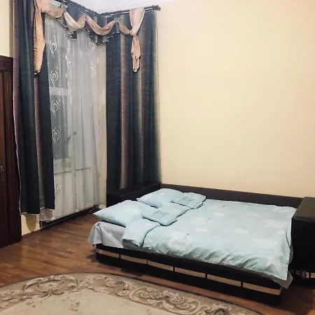 у богдана Львов