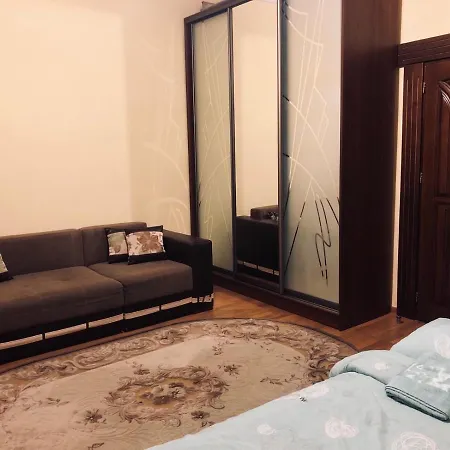 у богдана * Львов