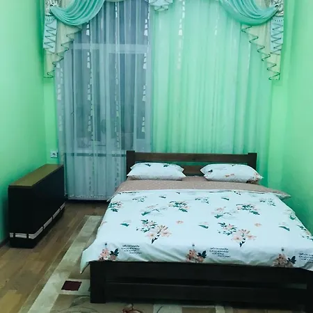 у богдана * Львов