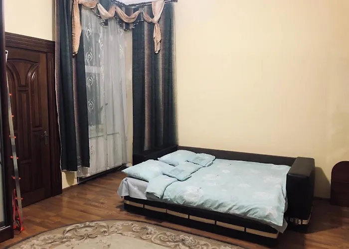 у богдана Львов